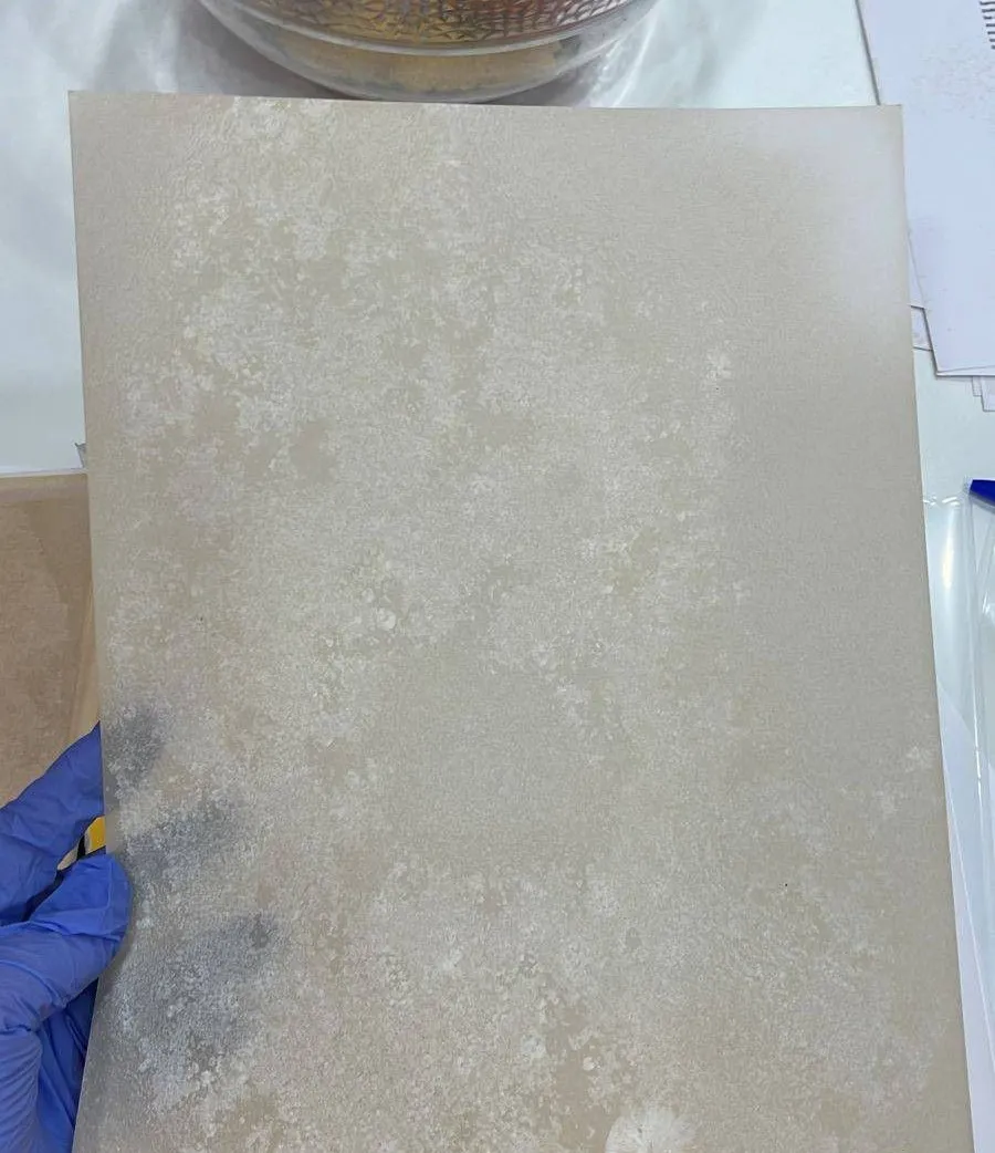 e560ed6822534a748b11ecd06f8b26de Cannabinoid C-Liquid Spray on Paper